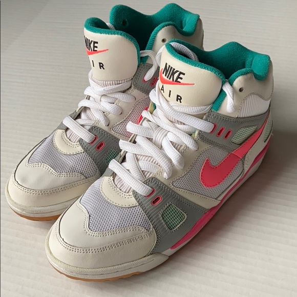 Nike Shoes - Nike Air Digs high top sneakers